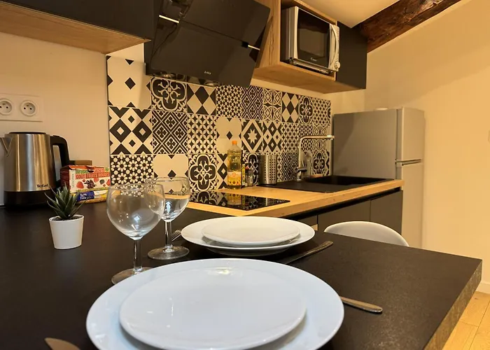 Apartamento Cocon Mansarde - Velux Et Clim - Hyper Centre